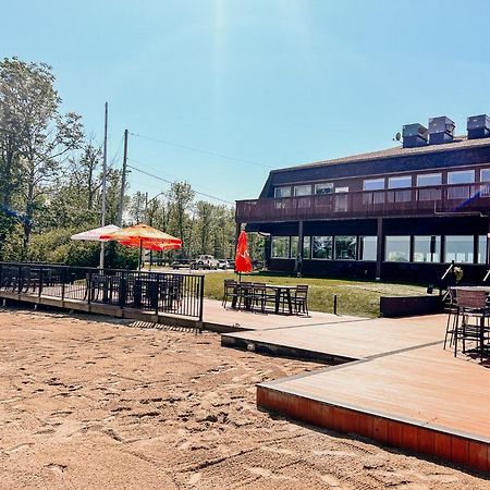 La Place Rendez-Vous Hotel Fort Frances Εξωτερικό φωτογραφία