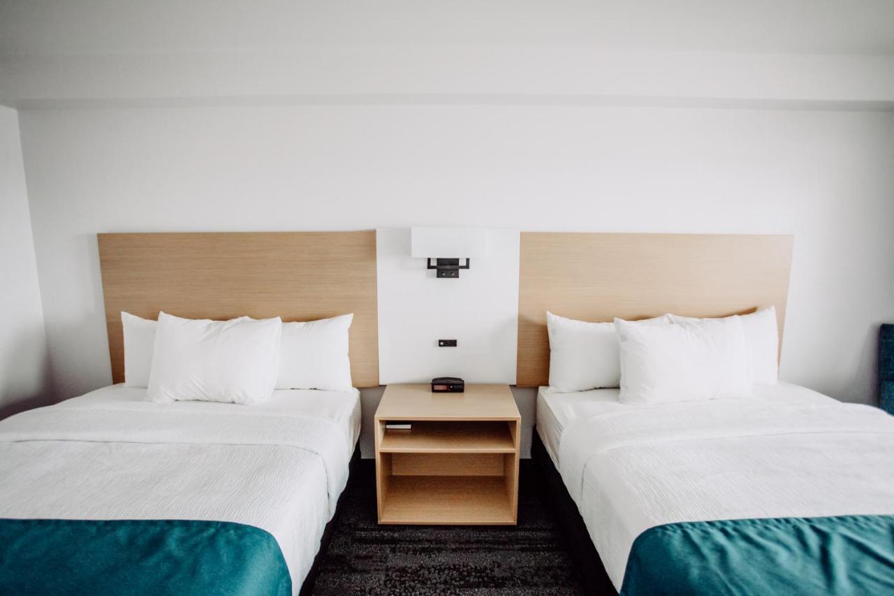 La Place Rendez-Vous Hotel Fort Frances Εξωτερικό φωτογραφία
