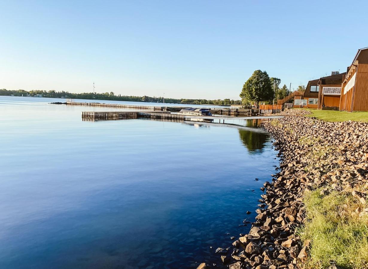 La Place Rendez-Vous Hotel Fort Frances Εξωτερικό φωτογραφία