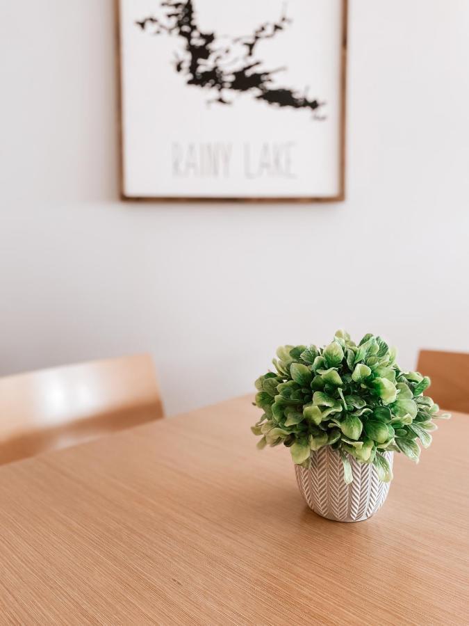La Place Rendez-Vous Hotel Fort Frances Εξωτερικό φωτογραφία