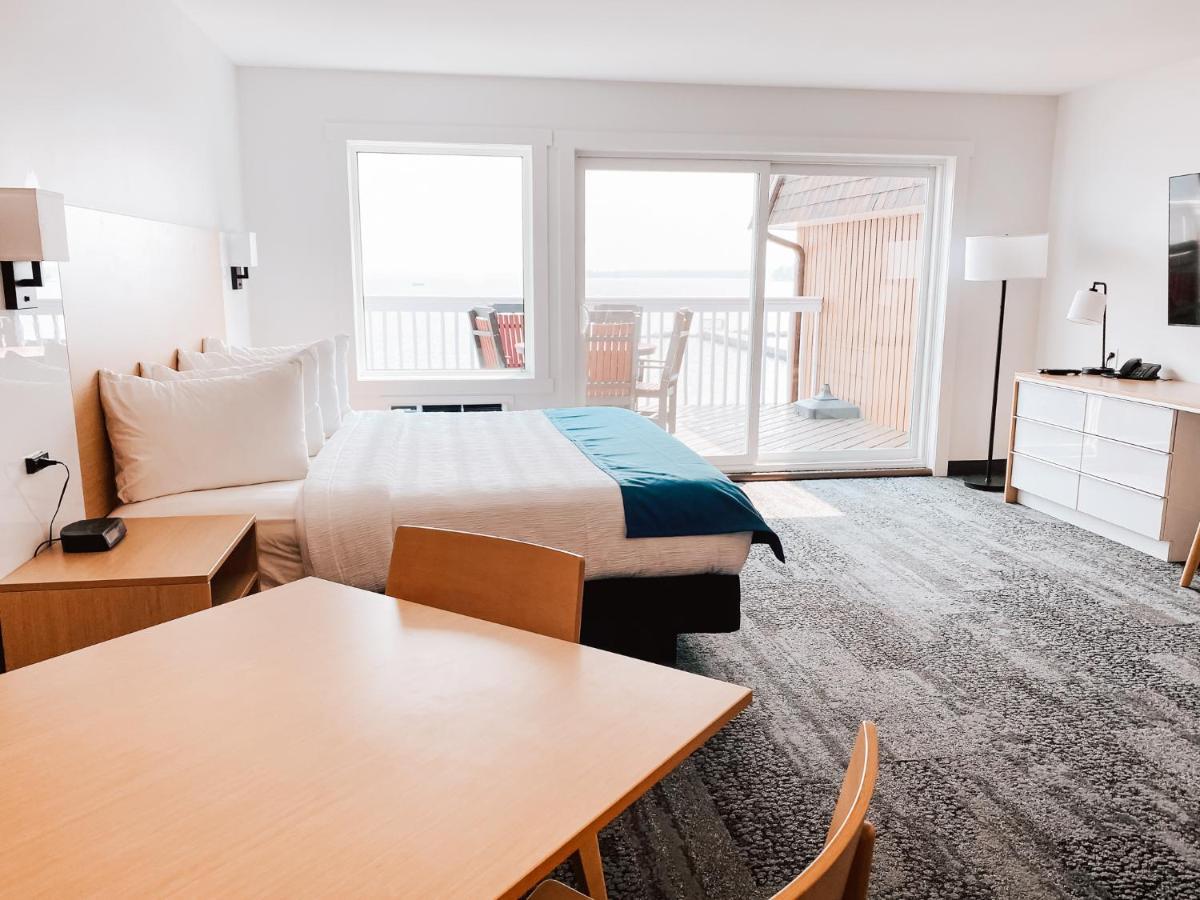 La Place Rendez-Vous Hotel Fort Frances Εξωτερικό φωτογραφία